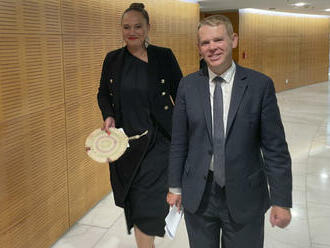 Chris Hipkins sa onedlho ujme funkcie premiéra Nového Zélandu, vicepremiérkou bude prvýkrát žena tichomorského pôvodu