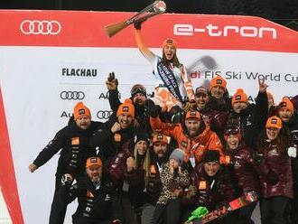 Vlhová sa konečne dočkala! Vyhrala nočný slalom vo Flachau