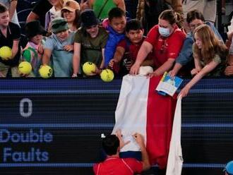 V Austrálii sa s tým NEBABRÚ: Prísny ZÁKAZ bieloruských a ruských vlajok na tenise! FOTO