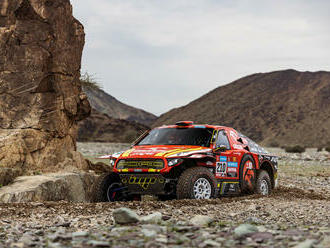 Rallye Dakar 2023: Prokop s Chytkou se po skvěle zvládnuté 2. etapě posouvají na 7. místo