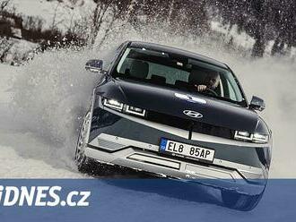 Hyundai začal prodávat v elektromobilním ráji jen bateriová auta