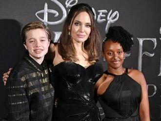 Jolie a Pitt řeší rodinné trable: Adoptivní syn se vzdal jejich jména