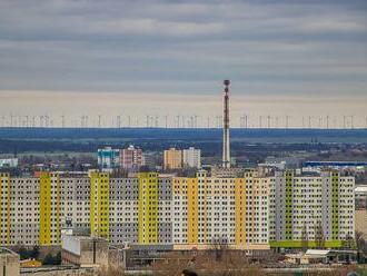 Takmer každé tretie euro: Slováci dávajú na bývanie a energie najväčší podiel výdavkov v rámci únie