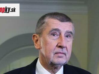 Babiš sa ospravedlnil z rokovania Snemovne: Čakal totiž v rade na klenoty