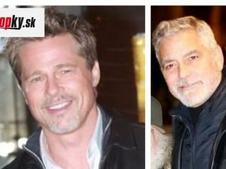 Fešáci Pitt a Clooney sa fotili s bezdomovcom: Och, TOTO je ale nechutné!