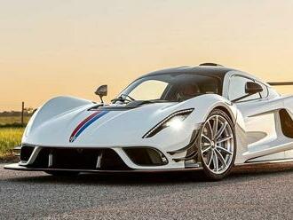 Hennessey Venom F5 Revolution je na okruhy zameraná novinka. Vpred ju ženie 1843 koní