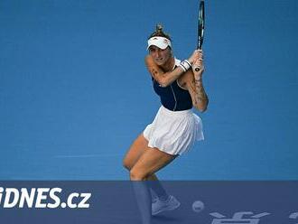 Vondroušová i další Češky končí v Pekingu v prvním kole, Lehečka dohrál v Astaně