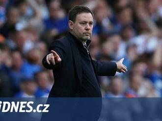 Rangers měsíc před duelem se Spartou odvolali kouče. Tým vede bývalý záložník