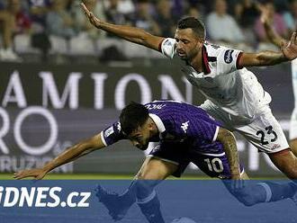 Fotbalisté Fiorentiny porazili v italské lize Cagliari, Barák nenastoupil