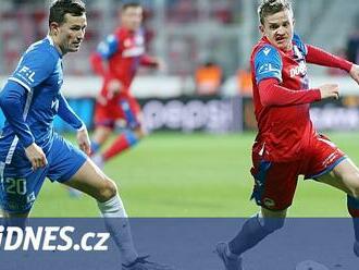 ONLINE: Plzeň hraje v Liberci, Pardubice hostí Olomouc. V akci i Zlín