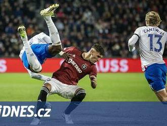 Sparta - Rangers 0:0, domácí mrzí zahozené šance, v závěru je podržel Vindahl