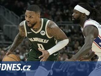 Lillard se v Milwaukee uvedl výhrou a 39 body, v NBA uspěli i Lakers