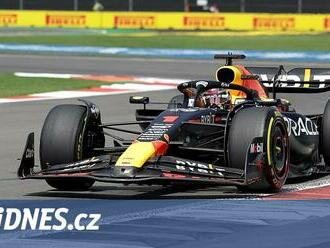 První trénink F1 v Mexiku vyhrál Verstappen před Albonem a Pérezem