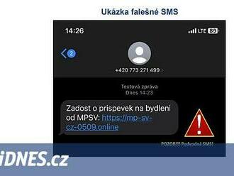 MPSV varovalo před falešnými SMS zprávami a e-maily, lákají na finanční pomoc