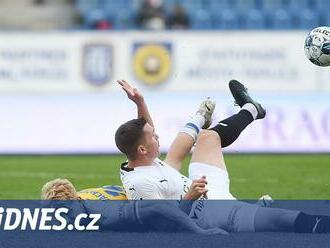 Teplice - Mladá Boleslav 0:0 přerušeno, na fotbal nebylo vidět, zhasla světla