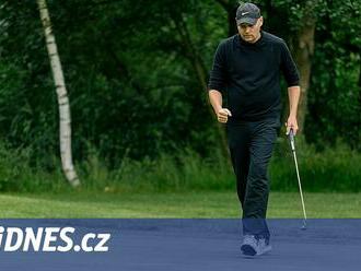 Světovému golfu chybí nový Tiger Woods, říká trenér a promotér Robert Schovánek