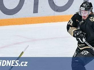 Obránce Šulák skončil v Omsku, v KHL bude hrát opět za Vladivostok