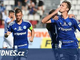 Karviná - Olomouc 0:2, zápas přerušilo husté sněžení, rozhodl dvougólový Juliš