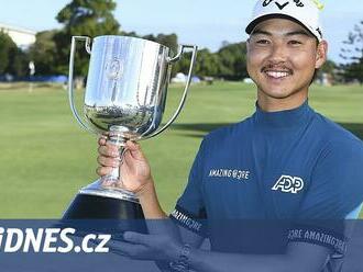 Golfista Min Woo Lee slaví. Na evropské tour potřetí vyhrál, z toho podruhé doma