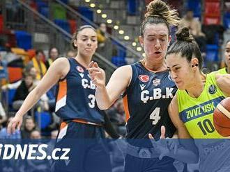 Basketbalistky USK zvládly drama s Mersinem a v Eurolize dál vedou skupinu