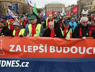 STALO SE DNES: Odbory protestovaly proti škrtům, Izrael protáhne klid zbraní