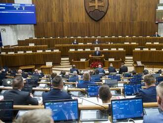 Národnú radu SR čaká legislatívna smršť: Bude priestor na vylepšovanie zákonov?