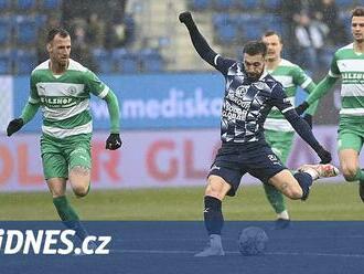 Slovácko - Bohemians 5:2, po vyrovnané půli se utrhl Havlík, dal celkem čtyři góly