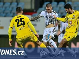 ONLINE: Č. Budějovice - Hradec 0:2, náskok hostů zvyšuje Kučera