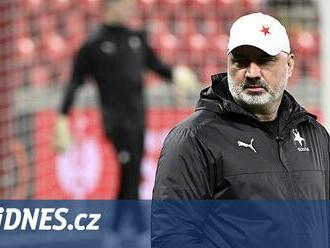 Kouč Slavie mluvil o gólmanech i první příčce: Doufal jsem, že si zápas užiju