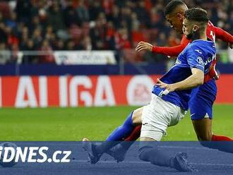 Oslabené Atlético remizovalo s Getafe, Sevilla vyhrála po deseti zápasech