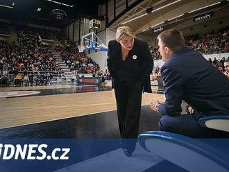 Před bojem o pomstu Francouzům. Basket se nezrychlil, tvrdí trenérka Krämer