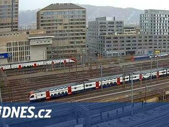 Přímý přenos: Nádraží Zürich Hauptbahnhof odbaví až tři tisíce vlaků za den