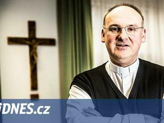 V Litoměřicích se po 15 letech změnil biskup. Jmenoval ho papež František