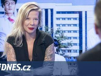 Špitálníková: V KLDR je Kim Ir-sen jako Ježíš. Na popravy tam musí i malé děti