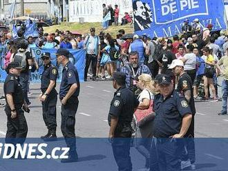 Argentinské odbory vyhlásily generální stávku proti opatřením prezidenta Mileie