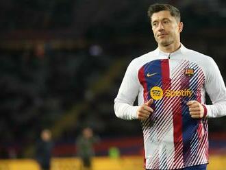 S Lewandowskim sú problémy, Barcelona zvažuje predaj. Prví v rade stoje Arabi