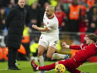 Manchester United v šlágri remizoval s Liverpoolom, novým lídrom Premier League je klub z Londýna