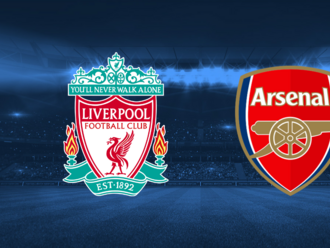 ONLINE: Predvianočný súboj o špicu tabuľky, Liverpool hostí Arsenal