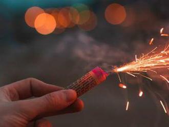 Od budúceho roka sa obmedzí predaj pyrotechniky. Výrobky poškodzujú a ohrozujú zdravie, tvrdia poslanci