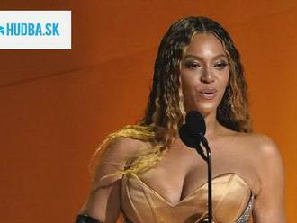 Beyoncé je novou rekordérkou cien Grammy, najlepší album vydal Harry Styles