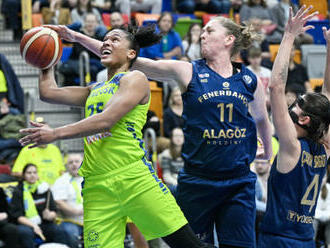 Basketbalistky USK prohrály doma s Fenerbahce 66:73 a zůstaly za ním druhé