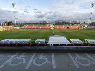 Pardubice představily zrekonstruovaný stadion, na Slavii je vyprodáno