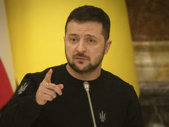 Ukrajina bude bránit Bachmut tak dlouho, jak jen to půjde, řekl Zelenskyj