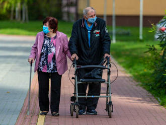 ČSÚ: Úmrtnost loni meziročně klesla asi o pětinu, doba dožití se prodloužila