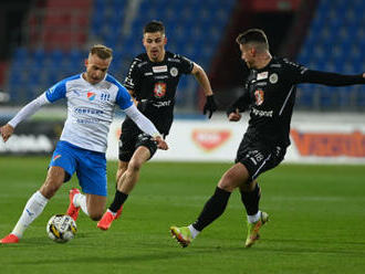 Fotbalisté Ostravy doma podlehli Hradci 0:2 a potřetí za sebou nebodovali