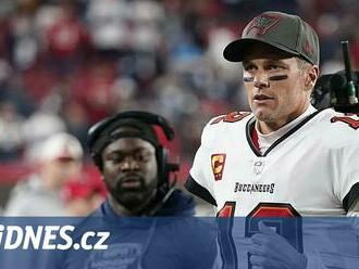 Hvězda NFL Brady po roce opět ohlásil konec kariéry, tentokrát definitivní