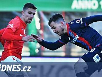 Brno - Plzeň 1:3, mistr otočil výsledek třemi góly po půli, krásně se trefil Kopic