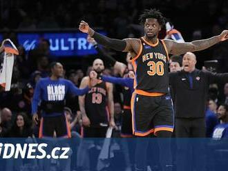 Basketbalisté Philadelphie opět neudrželi náskok. Denveru chyběly opory