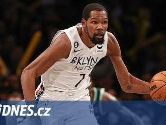 Z Brooklynu odchází i třetí z hvězd, Durant bude hrát v NBA za Phoenix