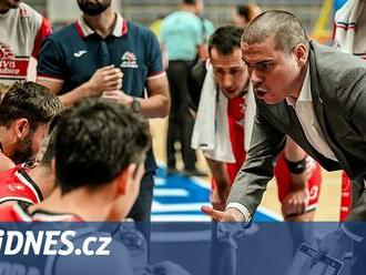 Pardubice v AAC končí. Nešlo o život. Nevím, proč jsme tak chybovali, smutní kouč